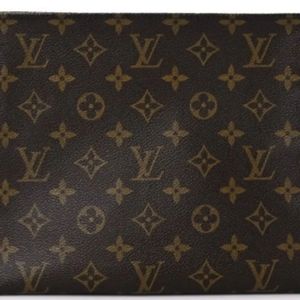 LOUIS VUITTONMonogram Toiletry Pouch 26